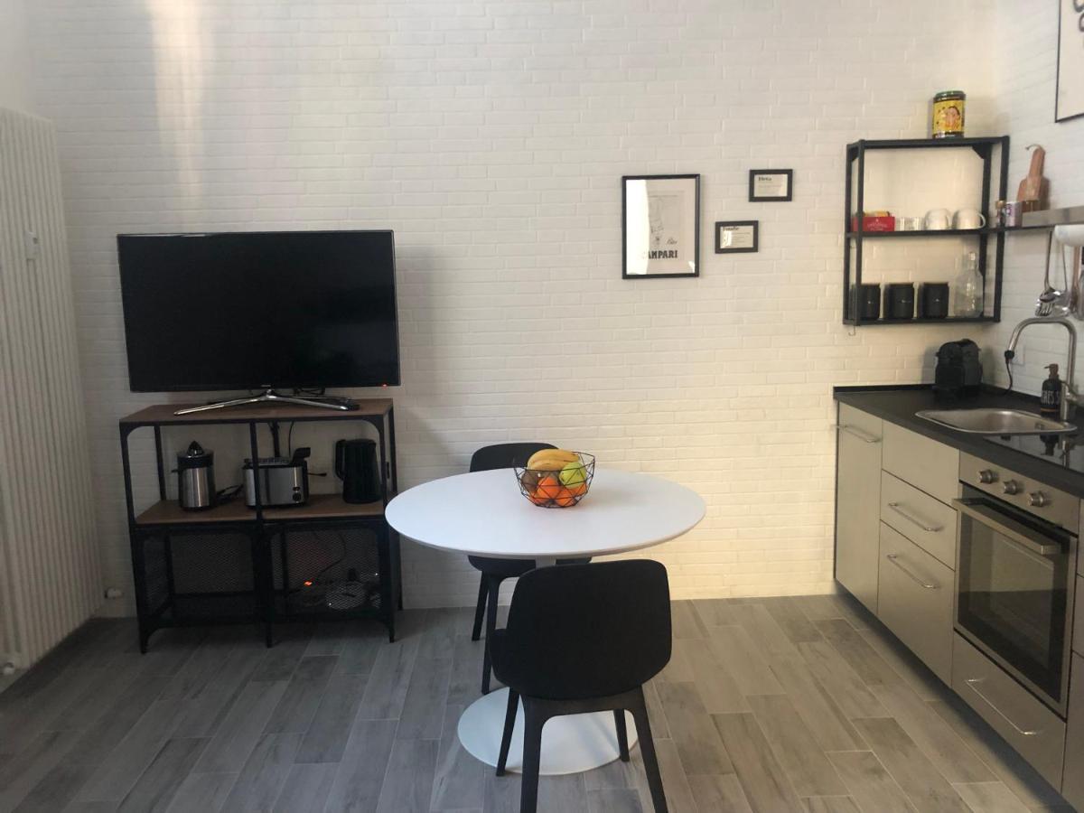 Urban Loft Apartment โบโลญญา ภายนอก รูปภาพ